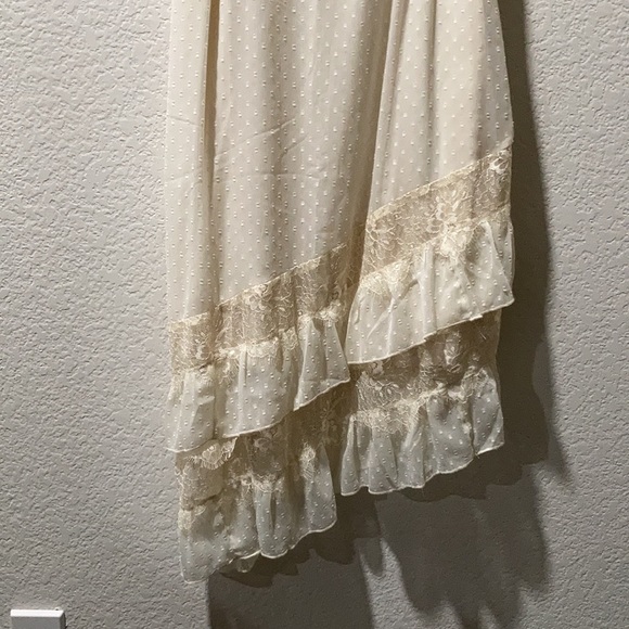 Cute Asymmetrical Dress - Size M - Picture 5 of 10